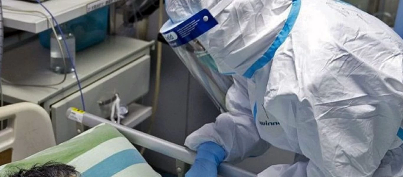 Κορωνοϊός: Έφτασαν στην Ιταλία οι πρώτοι Ρώσοι ιατροί (βίντεο)